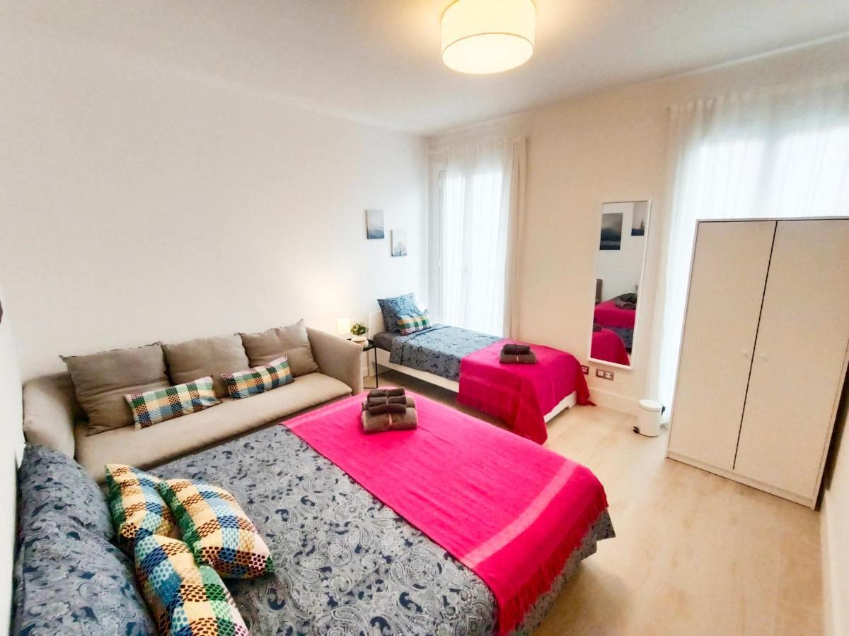 By Plaza Universidad Rooms Barcelone Extérieur photo